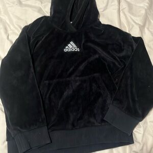 Girls adidas sweater XS
